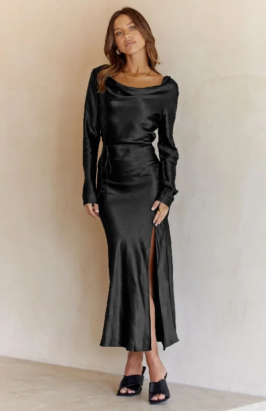 Maxi dress with high-low hem-Cowl Neck Long Sleeve Maxi Dress