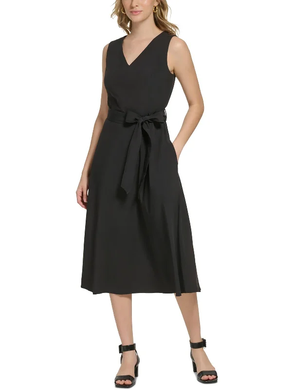 Maxi dress with puff sleeves-Womens V-Neck Long Fit & Flare Dress