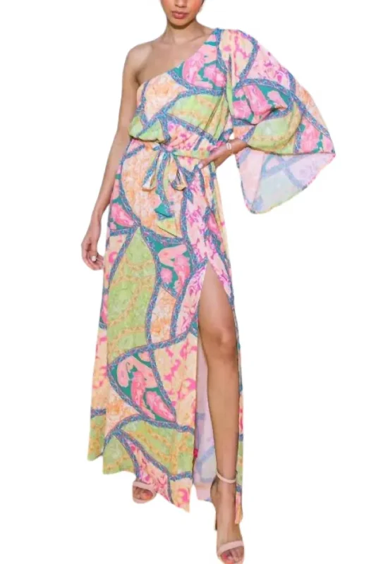 Maxi dress with bell cuffs-Paisley Printed Woven Maxi Dress In Multicolor