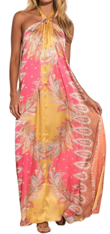 Maxi dress with high neckline-Print Halter Maxi Dress In Pink Bali Print