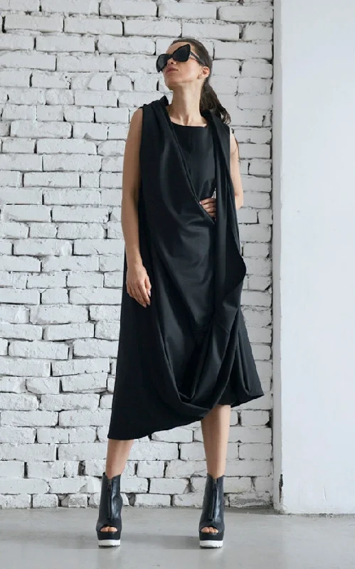 Fit and flare maxi dress-Black Maxi Dress