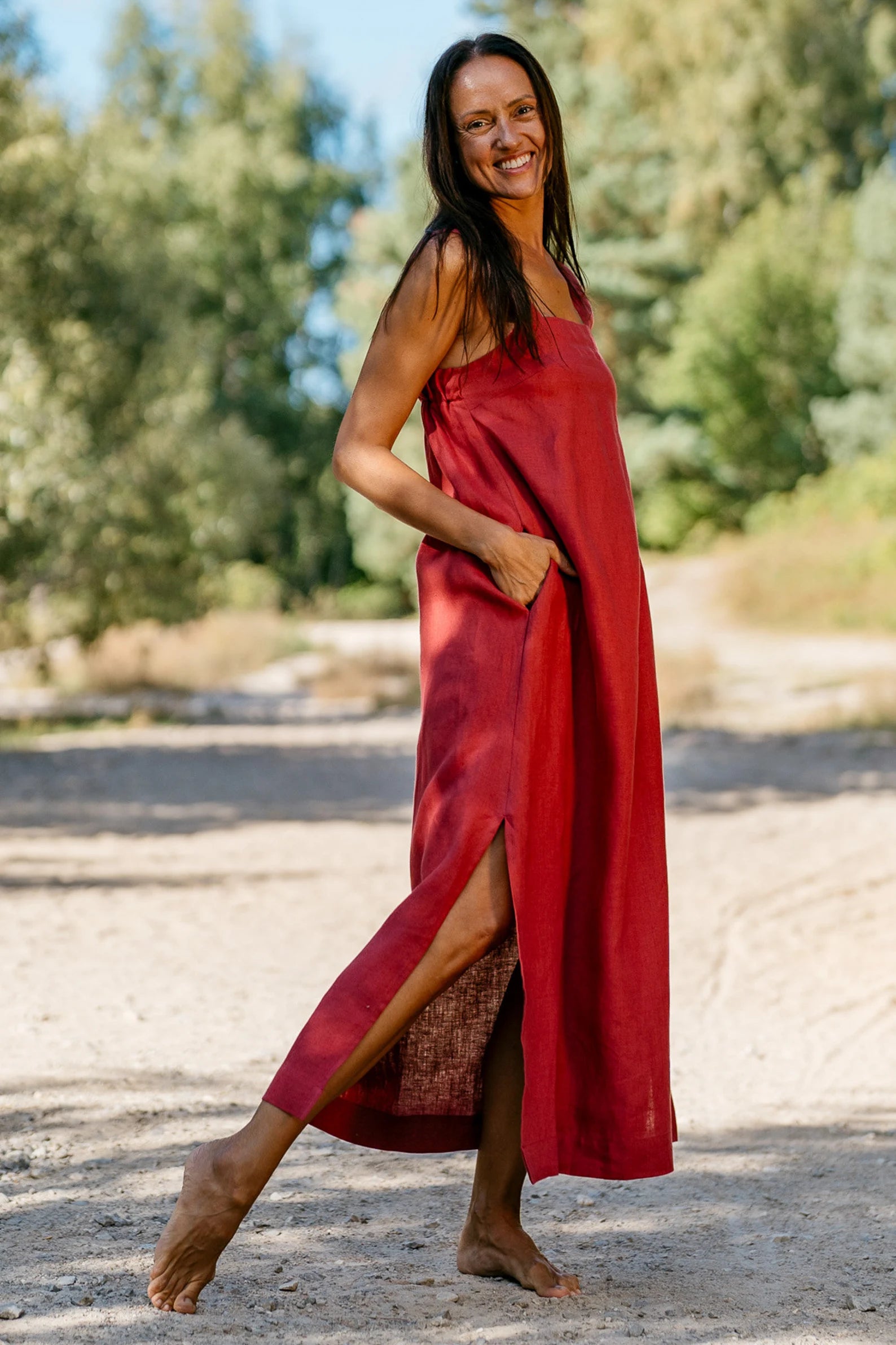 High-low maxi dress-Linen Strap MAXI Dress ADELE In Raspberry