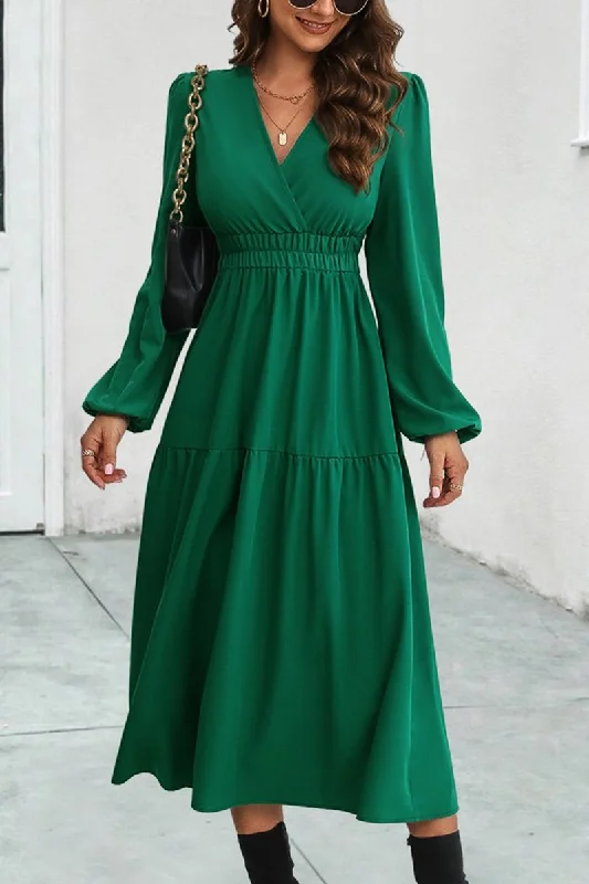 Maxi dress with elastic waist-WOMEN ELASTIC WAIST V NECK LONG SLEEVE MAXI DRESS