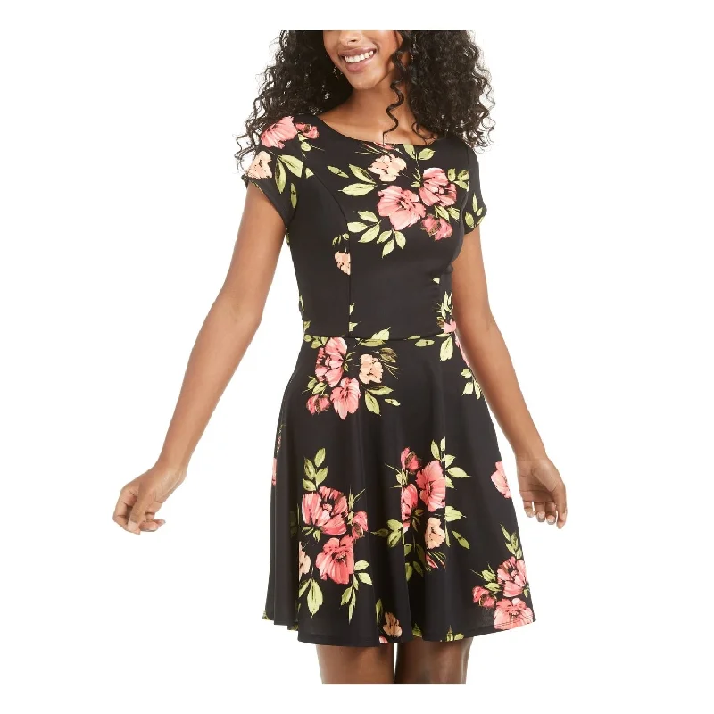 Cowl neck mini dress-Trixxi Women's Floral Short Sleeve V Neck Above The Knee Fit Flare Dress Black Size Medium