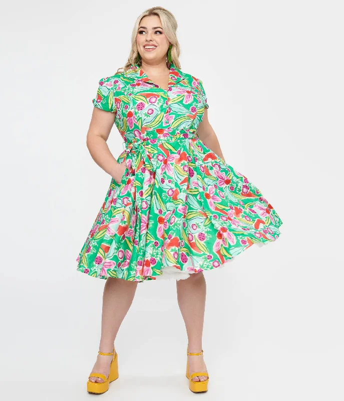 Metallic mini dress-Plus Size 1950s Green & Pink Berry Bloom Print Monroe Fit & Flare Dress